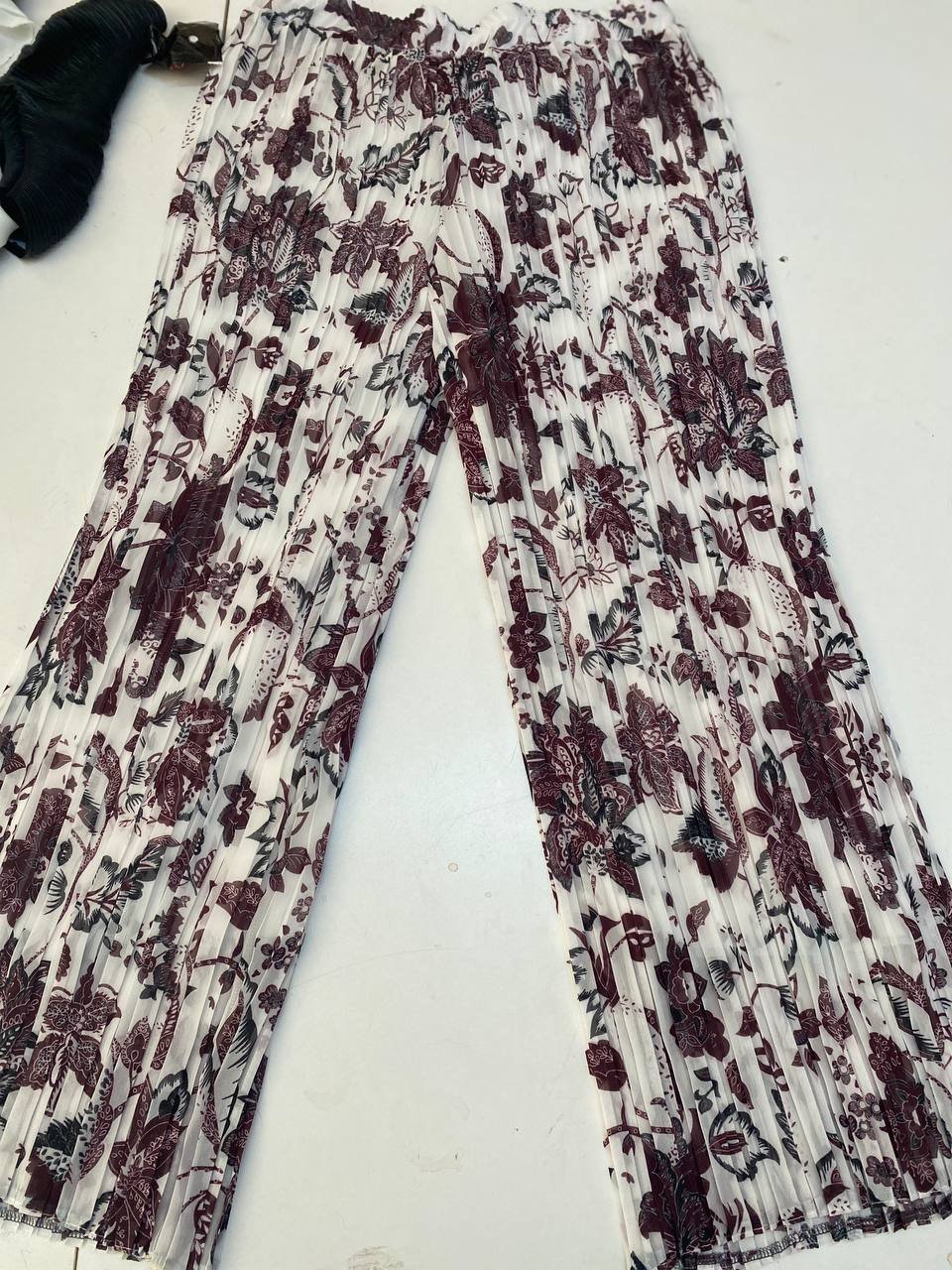 Akyel Plise Özel Pantalon